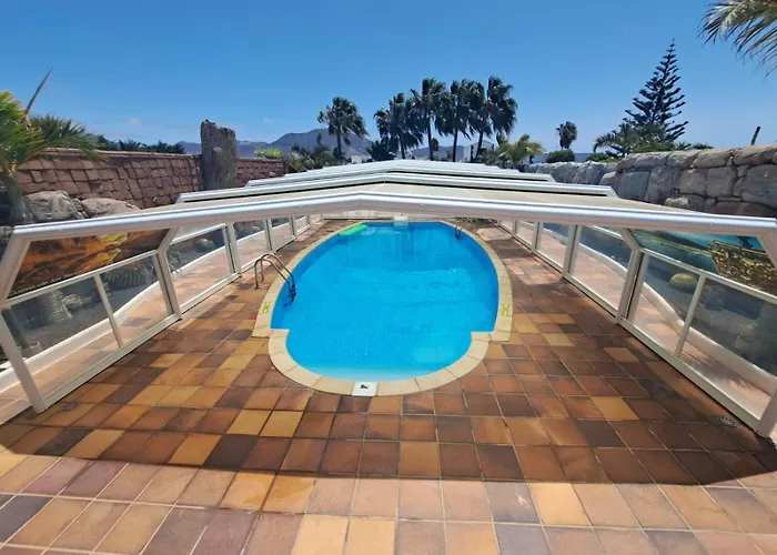 Villa Lanzarote The Olive - Pool Heated *