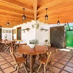 Lanzarote The Olive - Pool Heated Villa *